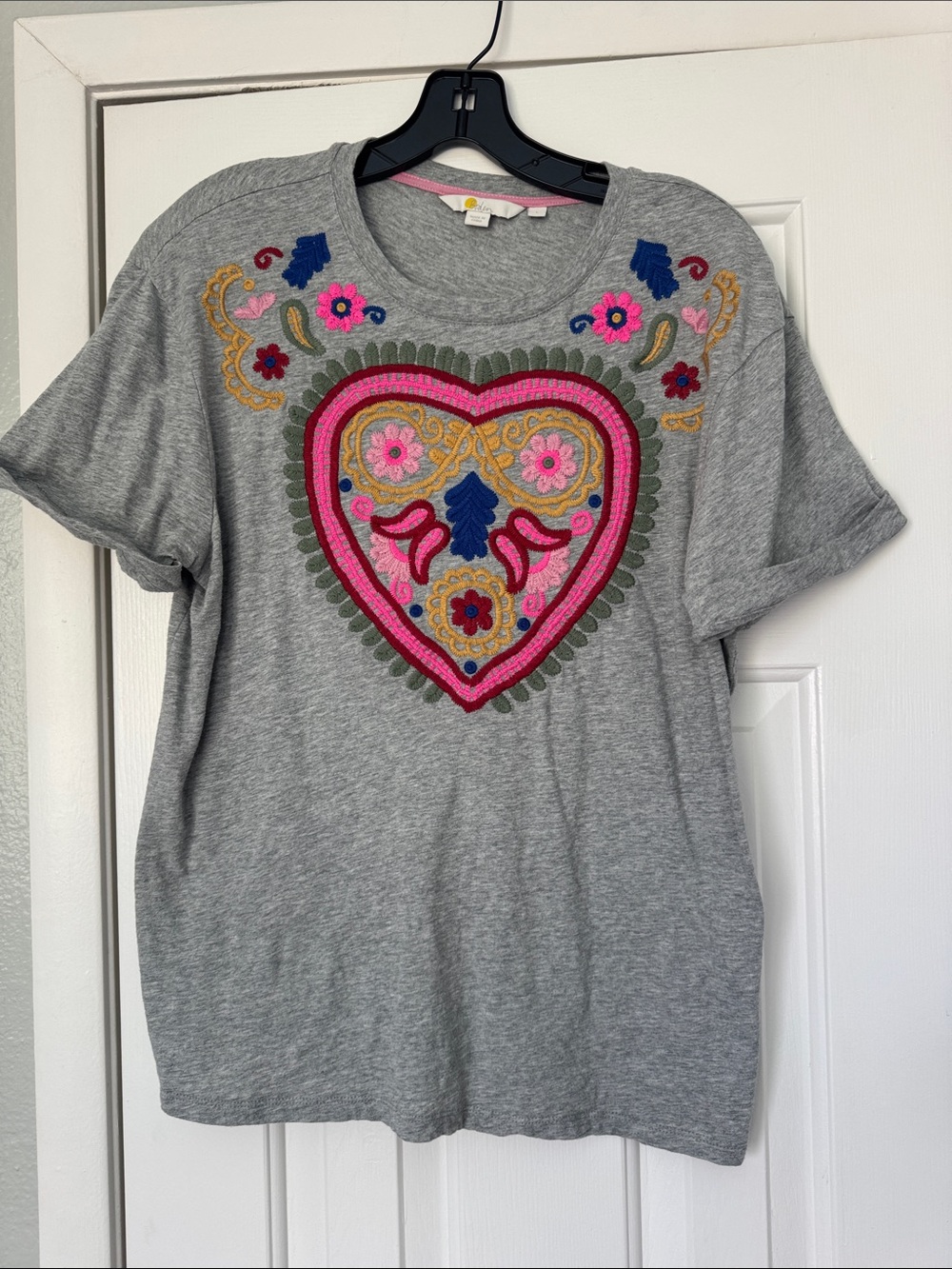 Women's Gray Embroidered Heart Tee with Pink Accent